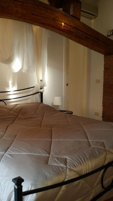 Apartmán Mansarda Santa Margherita Boloňa Pokoj fotografie