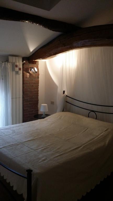 Apartmán Mansarda Santa Margherita Boloňa Pokoj fotografie
