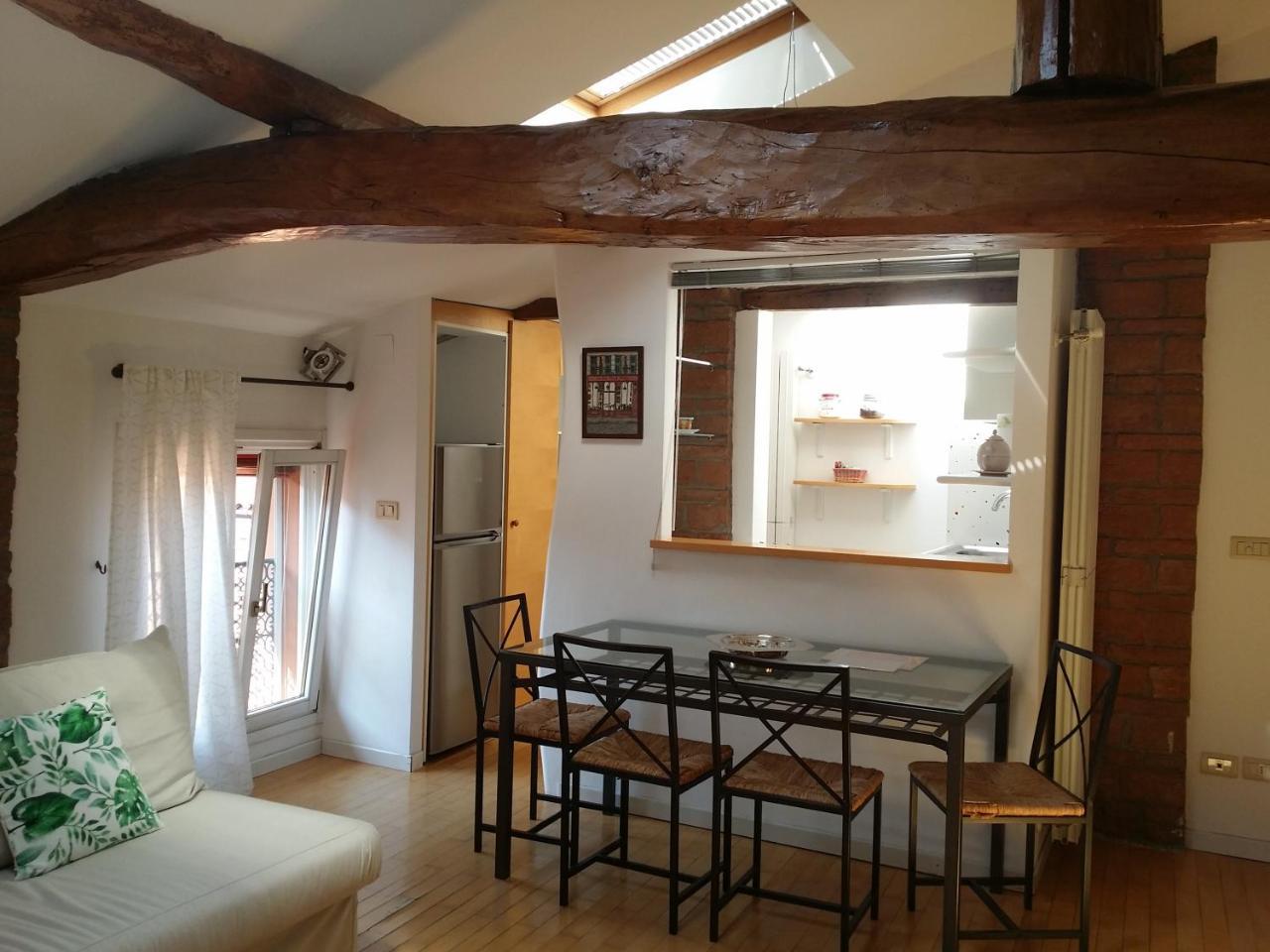 Apartmán Mansarda Santa Margherita Boloňa Exteriér fotografie